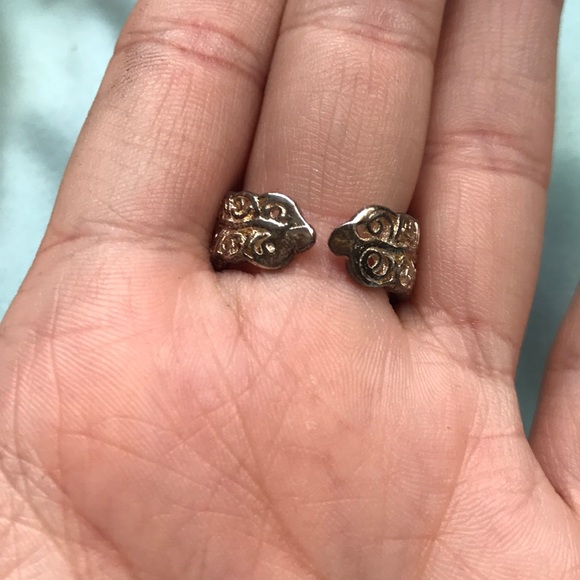 Vintage flower ring - Picture 7 of 7